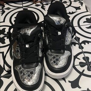 Michael Kors womens Sneakers in Black and Silver